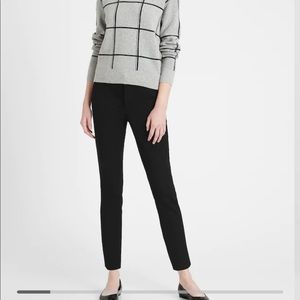 Banana Republic Commuter pant